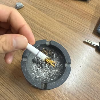 Parliament Night Blue Sigaralarda Kalite Sorunu Ve Sağlık Riski