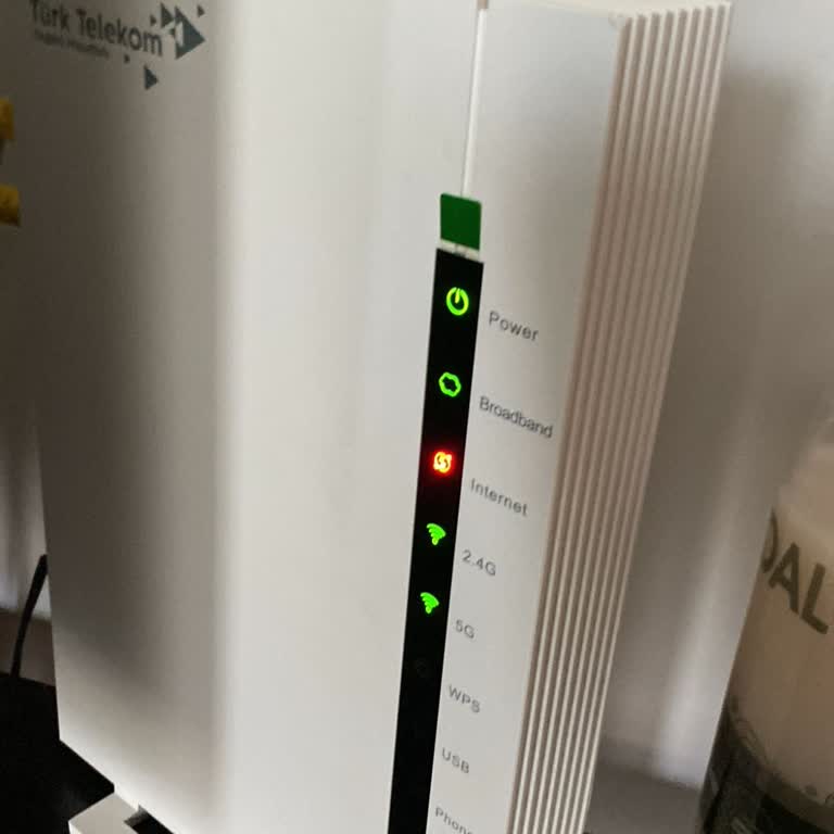 TurkNet'te Uzun Süreli İnternet Kesintisi Ve Yetersiz Müşteri Desteği