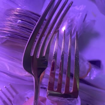 Schafer'dan Aldığım Çatal Bıçak Setinde Sürekli Çizik Ve Farklı Parçalarla Karşılaşıyorum, Sorunum Çözülmüyor