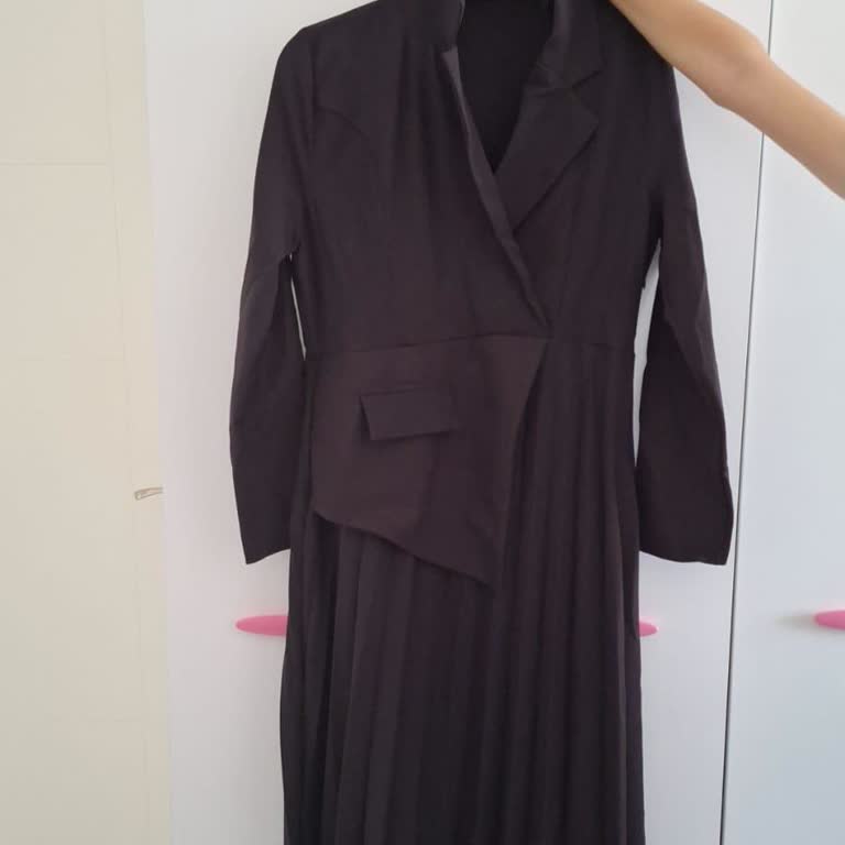 Görseldeki Abiye Yerine Naylon Elbise Gönderildi, Para İadesi Yapılmıyor