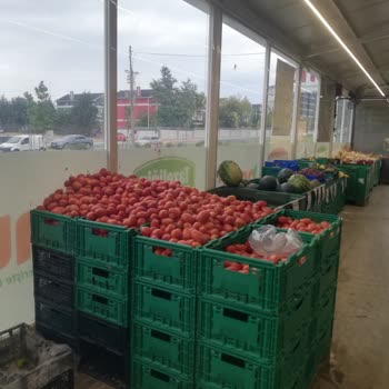 Etiketsiz Ürünler Ve İlgisiz Personel Nedeniyle Olumsuz Alışveriş Deneyimi