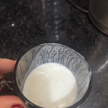 Sütaş Kefir Bozuk Ve Asidik Çıktı, İkinci Kez Aynı Sorun