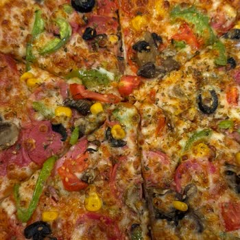 Sipariş Hatası, Hijyen Ve Yüksek Fiyatlar Domino’s Çiftlikköy’de Hayal Kırıklığı Yaşattı