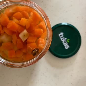 Tukaş Garnitürde Temizlenmemiş Sebzeler Hayal Kırıklığı Yarattı