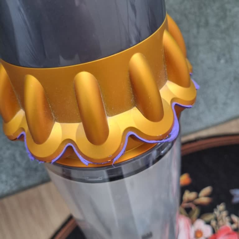 Dyson V15 Süpürgede Fitil Sorunu Ve Garanti Sonrası Mağduriyet