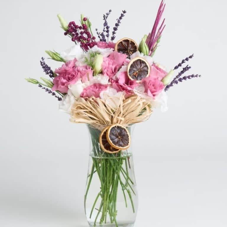 Siparişimdeki Pembe Güller Soluk Ve Yanlış Renkte Teslim Edildi, Mağduriyet Yaşadım