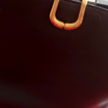 İpekyol Çantada Hızlı Deformasyon Ve Olumsuz İnceleme Sonuçları