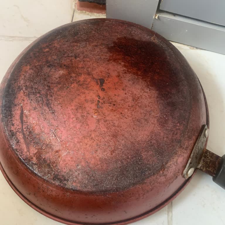 Kısa Sürede Paslanan Tava Hayal Kırıklığı Yarattı