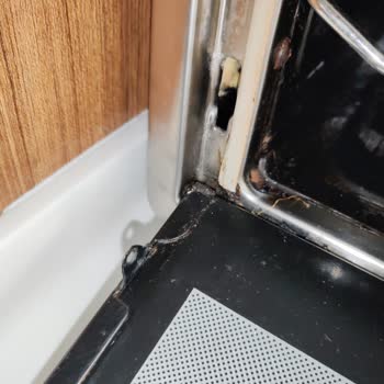 Simfer Turbo Midi Fırının Cam Kapağı Kapanmıyor, Destek Talebi