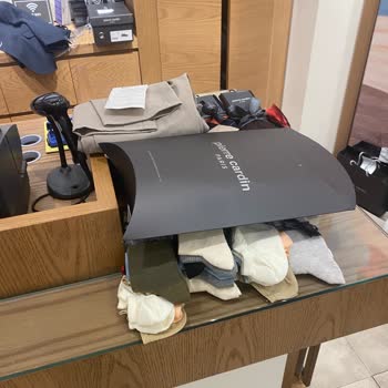 Kullanılmamış Pantolonda Değişim Reddi Ve Olumsuz Mağaza Yaklaşımı