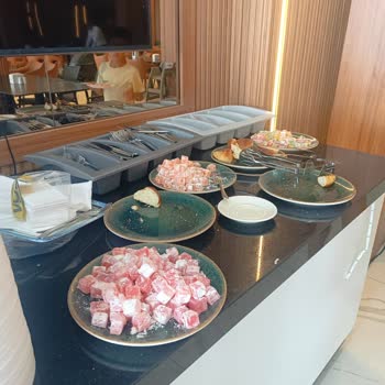 Vaat Edilen Hizmetler Yok, Ücretimin Karşılığını Alamıyorum!