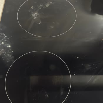 Bosch Camlı Ocakta Garanti Kapsamında Cam Eriyiği Ve Ücret Talebi Sorunu