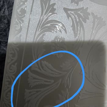 Karaca'dan Aldığım Yemek Takımında Tekrarlayan Çizik Ve Lekeler