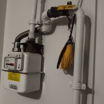 Türk Telekom Fiber Altyapı Olmasına Rağmen Bağlantı Yapılmıyor, Mağduriyetimiz Giderilmiyor