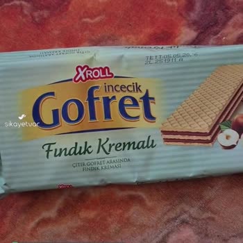 A101 Gofretin İçerisinden Sert Bir Şey Çıktı!