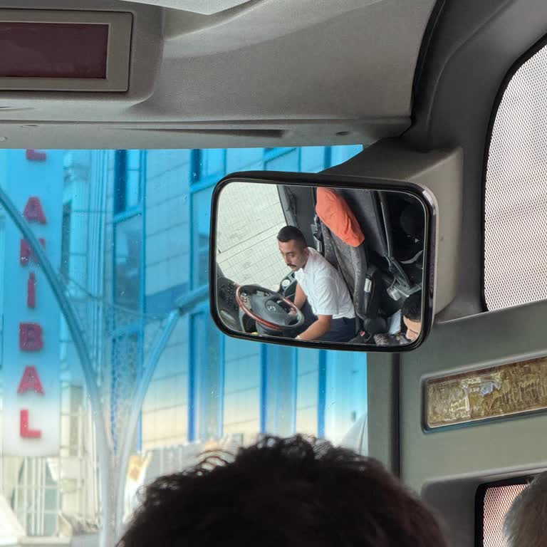 Gecikmeli Sefer, Eski Araç Ve Saygısız Şoför Deneyimi