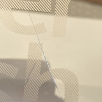 Sıfır Alınan Buzdolabında Hasarlı Ve Eksik Parçalar Teslim Edildi