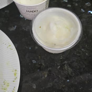 Mado Bayat Dondurma Ve İlgisiz Müşteri Hizmeti Nedeniyle Hayal Kırıklığı