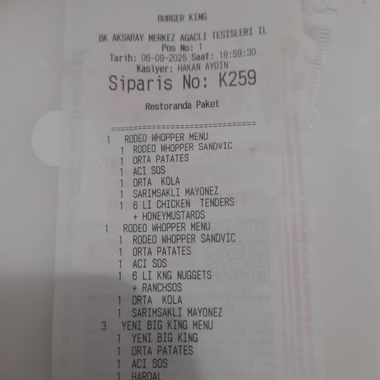 Eksik Soslar, Bayat Patates Ve Kötü Hizmet Tekrarlandı