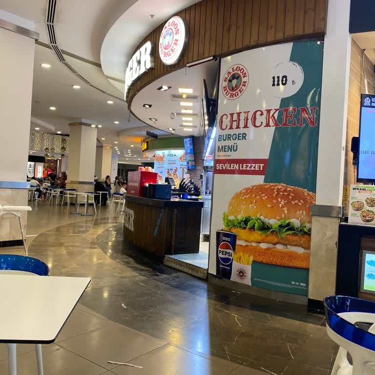 Saloon Burger Neomarin Şubesinde Personel Yetersizliği Ve Müşteriyle Uygunsuz İletişim