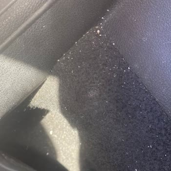 Araçta Eski Olabilecek Sigara Yanığı İçin Yüksek Hasar Ücreti