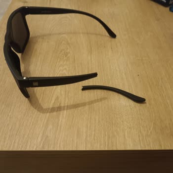 Aynı Noktadan Üç Kez Kırılan Gözlükte Mağduriyetim Giderilmiyor