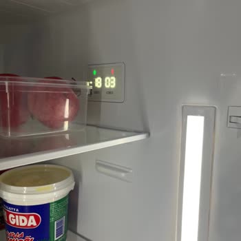 Yeni Alınan Vestel Buzdolabı İkinci Gün E10 Arızasıyla Tamamen Durdu