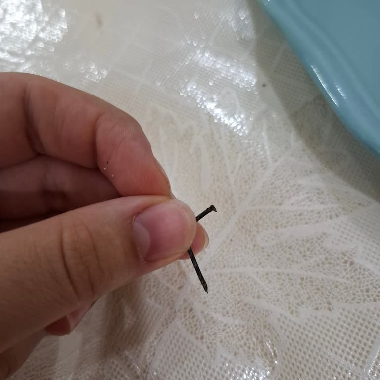 Döner Siparişimden Paslı Çivi Çıktı Sağlığım Tehlikeye Girdi