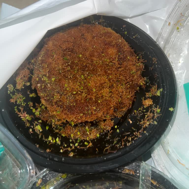 Yanık Künefe Ve Yetersiz Müşteri Hizmeti