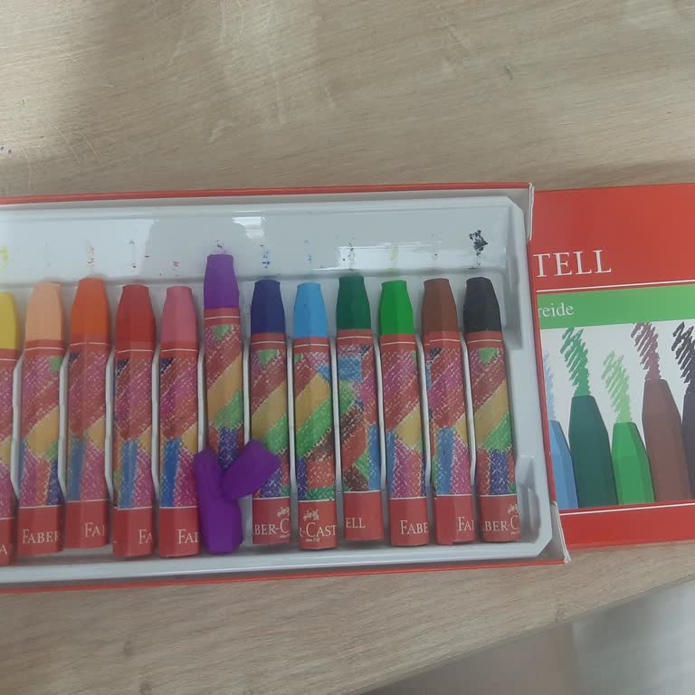 Aldığım Pastel Boya Setinde Mor Renk Kırık Çıktı, Değişim Talep Ediyorum