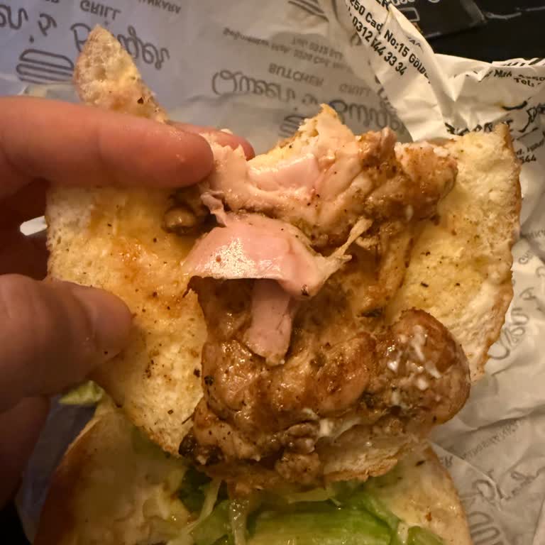 Queen's Burger Tam İade Yapılacak Dedi Dalga Geçer Gibi 75.00₺ İade Edildi