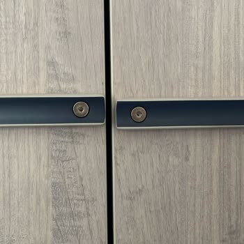 Garanti Kapsamındaki Dolapta Kısa Sürede Menteşe Arızası Ve Destek Sorunu