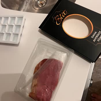 Elit Çiftlik Et Antrikot Fümenin Kötü Kokusu ve Tadı