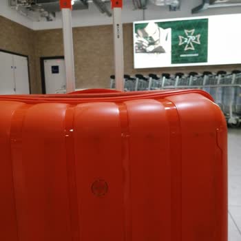 İlk Seyahatte Paramparça Olan Sağlam Denilen Valiz Setiyle Yaşadığım Hayal Kırıklığı