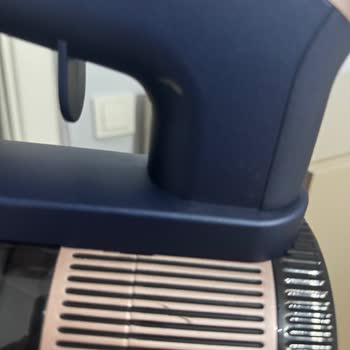 Yeni Alınan Süpürgenin Batarya Sorunu Ve Servisten Hasarlı Dönmesi