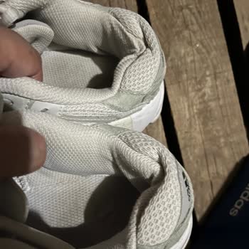 Adidas Ayakkabıda Kısa Sürede Deformasyon Ve Yetersiz Çözüm