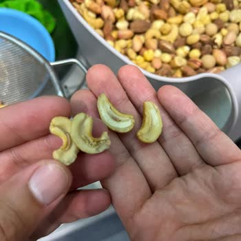 Aldığım Kuruyemişte Kurtlanma Çıktı Ücret İadesi İstiyorum