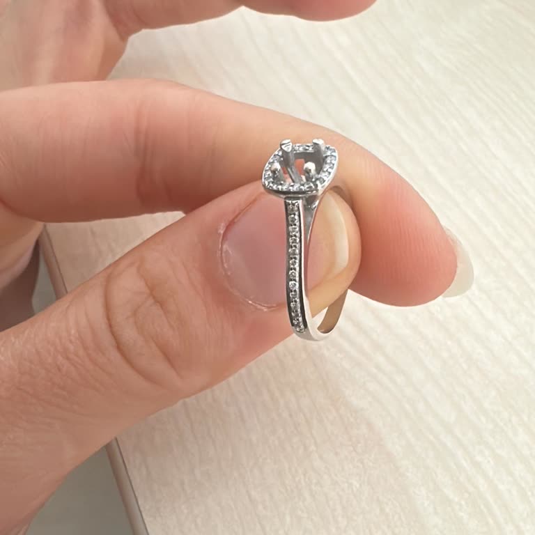 Garanti Kapsamındaki Yüzüğümün Taşı Düştü, Ücret Talep Ediliyor Ve Müşteri Hizmetleri Yetersiz Kaldı