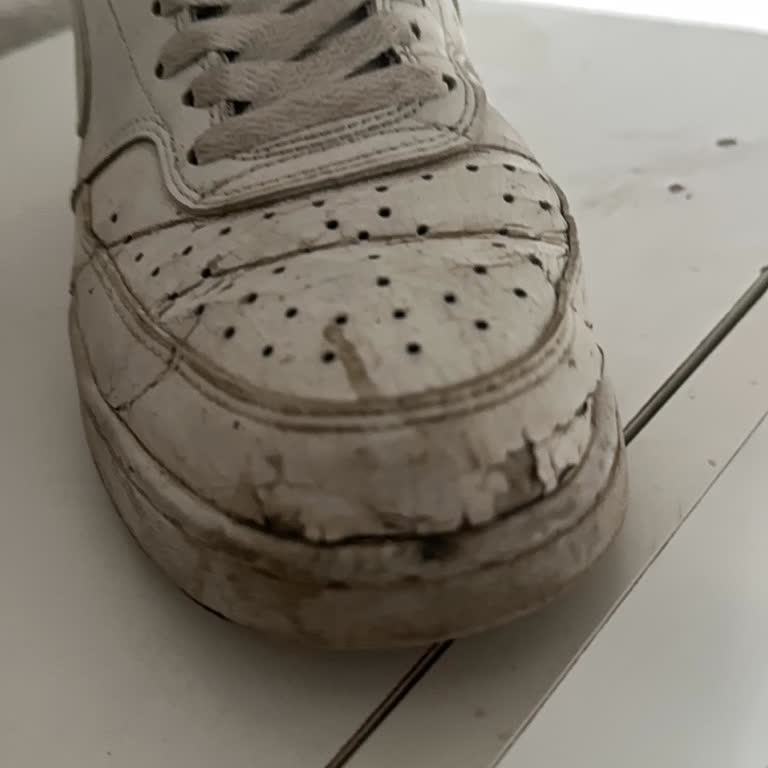 FLO'dan Aldığım Ayakkabının Kalitesizliği Ve Garanti Sürecindeki Sorunlar