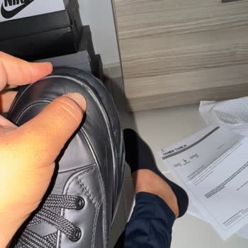 İki Gün Giyilen Ayakkabıda Açılma Ve İade Reddi: Mağduriyetimin Giderilmesini Talep Ediyorum