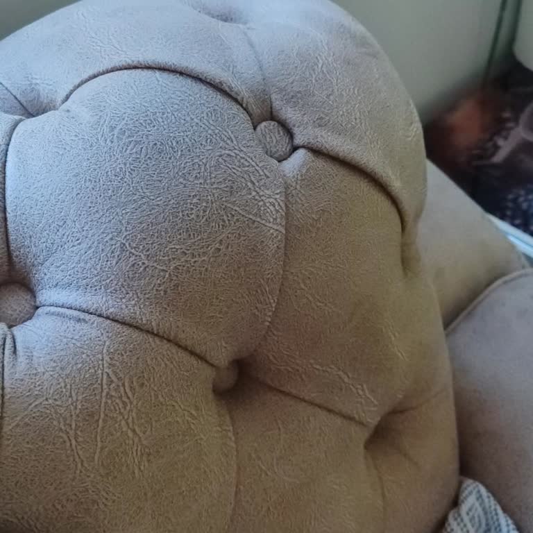 Koltuk Takımının Garanti Kapsamında Onarılmaması Ve Mağduriyet