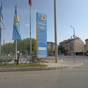 Opet Selçuklu İstasyonunda Arızalı Makineler Ve İlgisiz Hizmet Deneyimi!