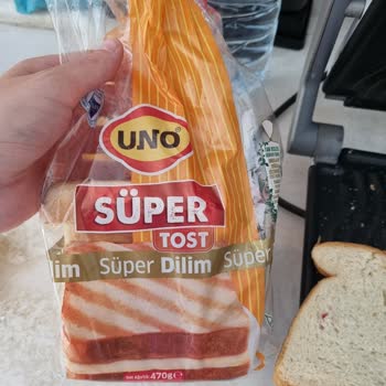 UNO Tost Ekmeğinde İp Çıkması Ve Hijyen Endişesi