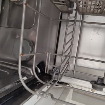 Teka Bulaşık Makinesi Sepetlerinde Yaygın Paslanma Ve Yetersiz Müşteri Hizmeti