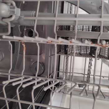 Teka Bulaşık Makinesi Sepetlerinde Yaygın Paslanma Ve Yetersiz Müşteri Hizmeti