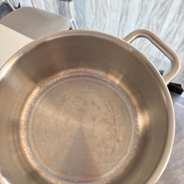 Korkmaz Mutfak Eşyaları Yeni Alınan Tencere Setinde İlk Kullanımda Deformasyon!