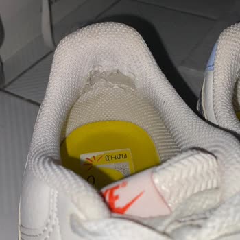 Intersport Nike Ayakkabım 3 Ayda Yırtıldı Değişim Talebim Reddedildi