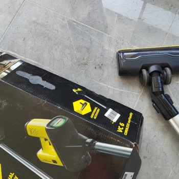 Karcher VC 6 Dikey Süpürge İlk Günden Beri Toz Çekmiyor Ve Mağaza Çözüm Sunmuyor