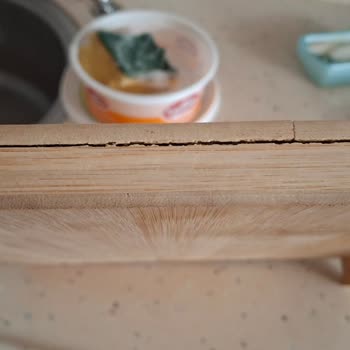 Kısa Sürede Çatlayan Ekmek Kesme Tahtası İçin Değişim Talebi