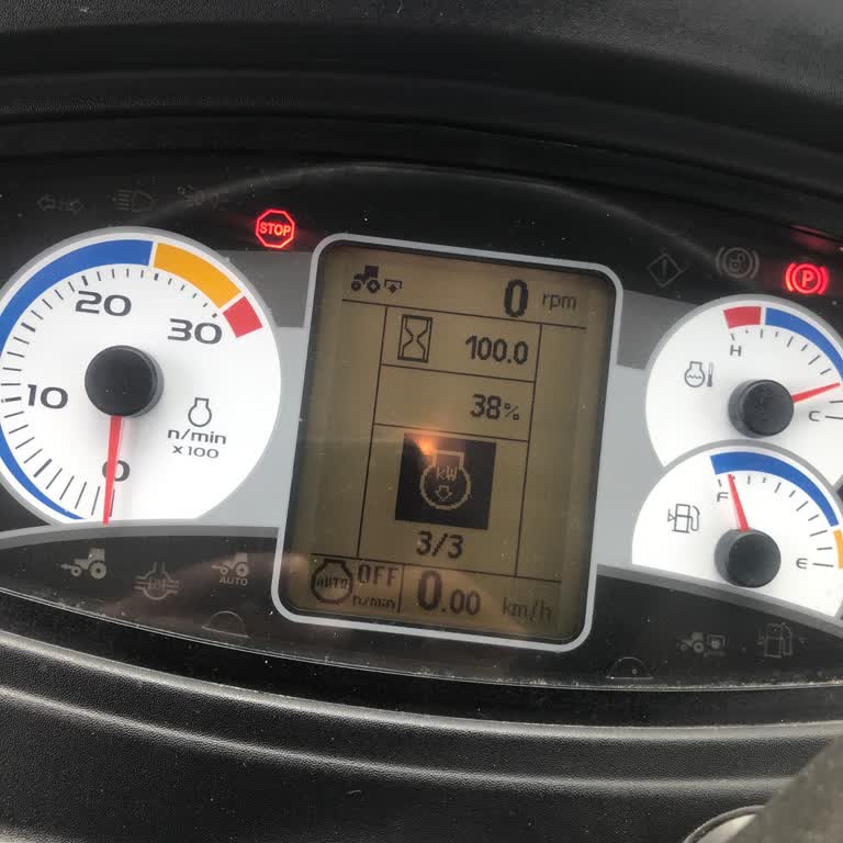 Yeni Aldığım Traktörde Sürekli Arıza Ve Kalıcı Çözüm Bulunamıyor